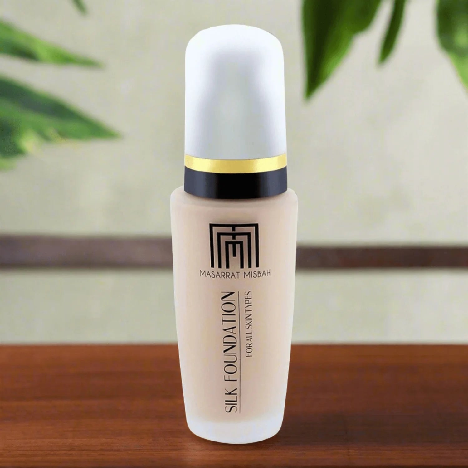 Oil Control Moisturizing Soft-Matte Long-Wear Base